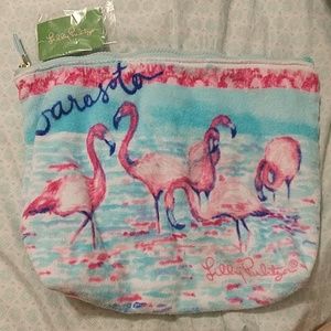 Lilly Pulitzer Destination Pouch NWT